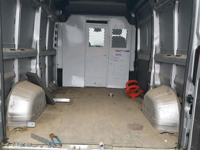 3C6TRVCG7HE514916 - 2017 RAM PROMASTER 银色 照片 9
