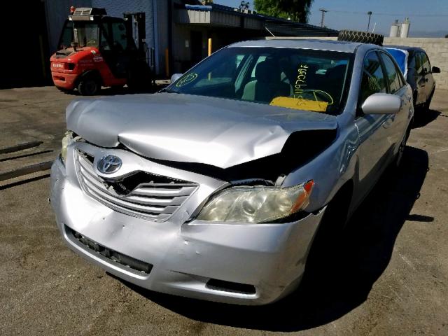4T4BE46K48R015424 - 2008 TOYOTA CAMRY CE SILVER photo 2