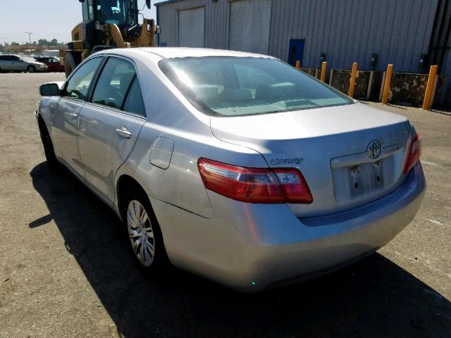4T4BE46K48R015424 - 2008 TOYOTA CAMRY CE SILVER photo 3