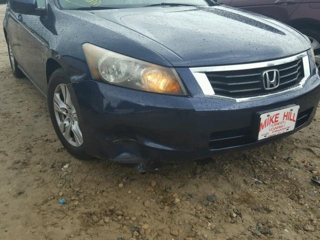 1HGCP2F42AA051043 - 2010 HONDA ACCORD LXP BLUE photo 9