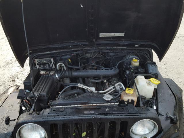 1J4FA59S5YP702207 - 2000 JEEP WRANGLER / BLACK photo 7