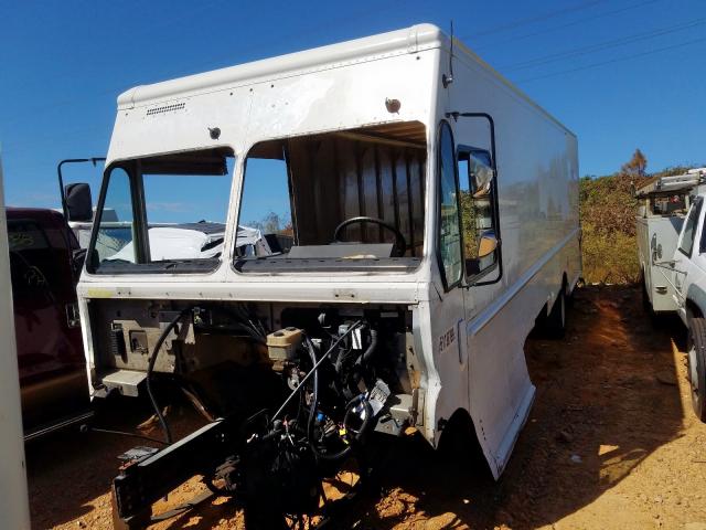 4UZAC3DV1DCFF6786 - 2013 FREIGHTLINER CHASSIS M WHITE photo 2