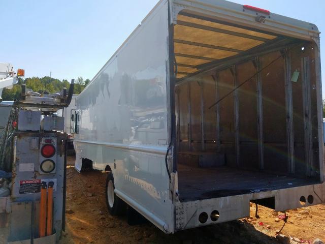 4UZAC3DV1DCFF6786 - 2013 FREIGHTLINER CHASSIS M WHITE photo 3