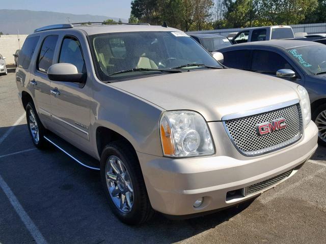 1GKFK03299R282220 - 2009 GMC YUKON DENA TAN photo 1