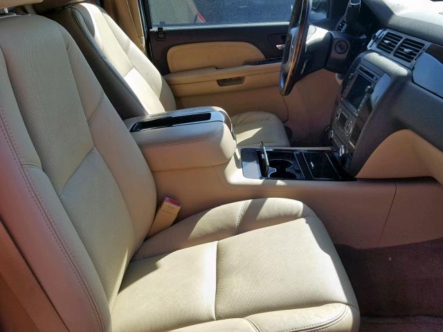 1GKFK03299R282220 - 2009 GMC YUKON DENA TAN photo 5