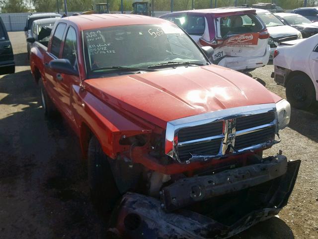 1D7HE28K65S330913 - 2005 DODGE DAKOTA QUA RED photo 1