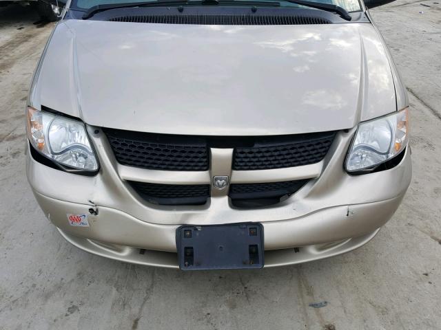 1D4GP45R44B534091 - 2004 DODGE CARAVAN SX TAN photo 9