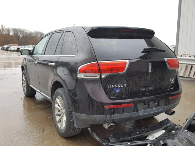 2LMDJ8JK2DBL32877 - 2013 LINCOLN MKX BLACK photo 3