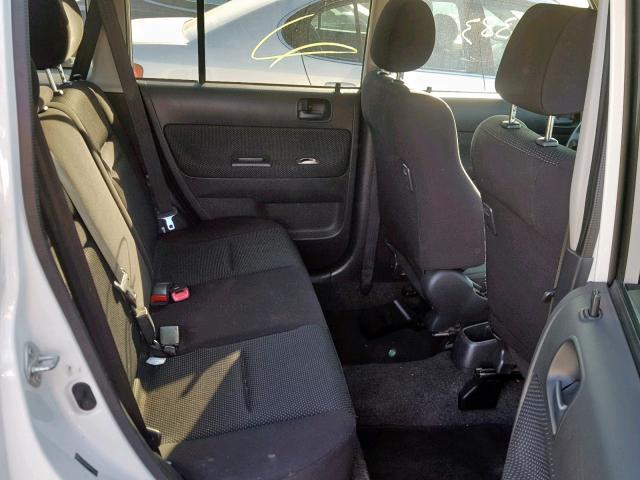 JTLKT324654023496 - 2005 TOYOTA SCION XB თეთრი ფოტო 6