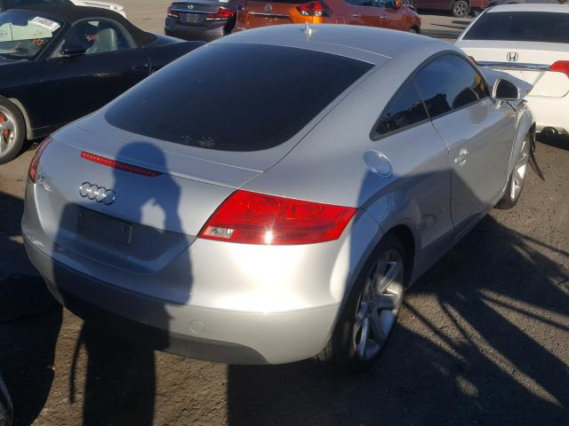 TRUAF38J481033418 - 2008 AUDI TT 2.0T SILVER photo 4