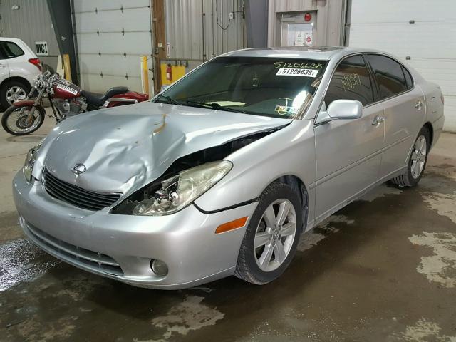 JTHBA30G565160924 - 2006 LEXUS ES 330 GRAY photo 2