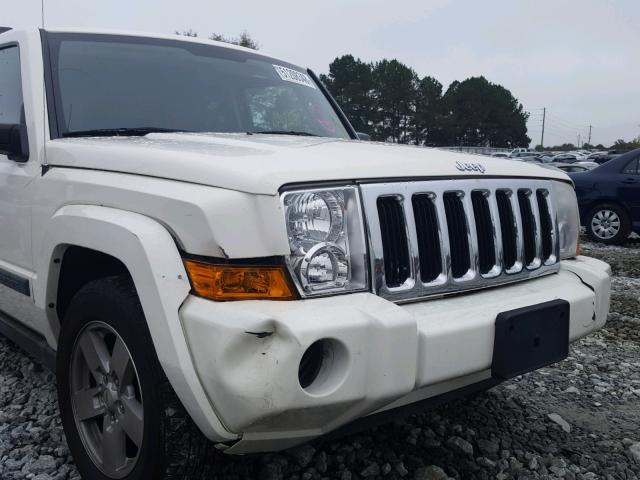 1J8HG48N27C678868 - 2007 JEEP COMMANDER WHITE photo 9