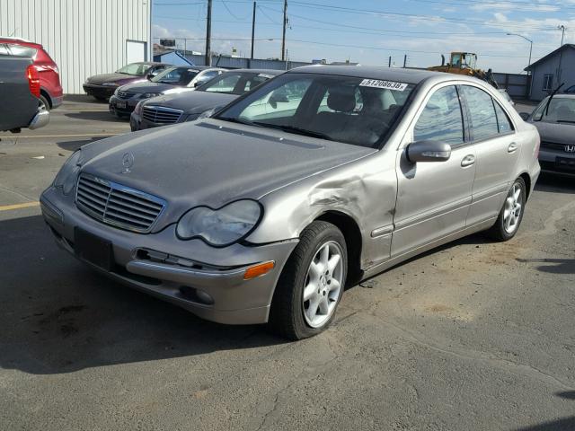 WDBRF81J44F526225 - 2004 MERCEDES-BENZ C 240 4MAT GRAY photo 2