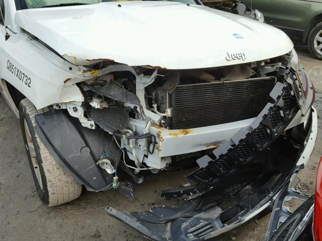 1C4NJCAB4FD388159 - 2015 JEEP COMPASS SP 白色 照片 9