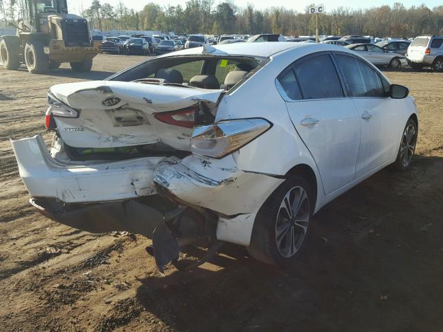 KNAFX4A81E5061057 - 2014 KIA FORTE EX WHITE photo 4