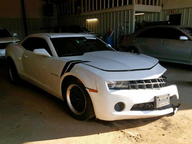 2G1FA1E32D9240820 - 2013 CHEVROLET CAMARO LS WHITE photo 1