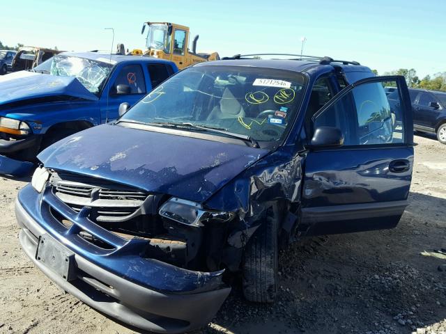 2B4GP45RXYR825583 - 2000 DODGE CARAVAN SE BLUE photo 2