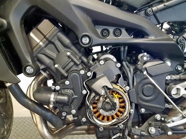 JYARN53E2JA004099 - 2018 YAMAHA MT09 BLACK photo 6