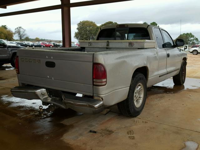 1B7GL23Y3VS202846 - 1997 DODGE DAKOTA SILVER photo 4