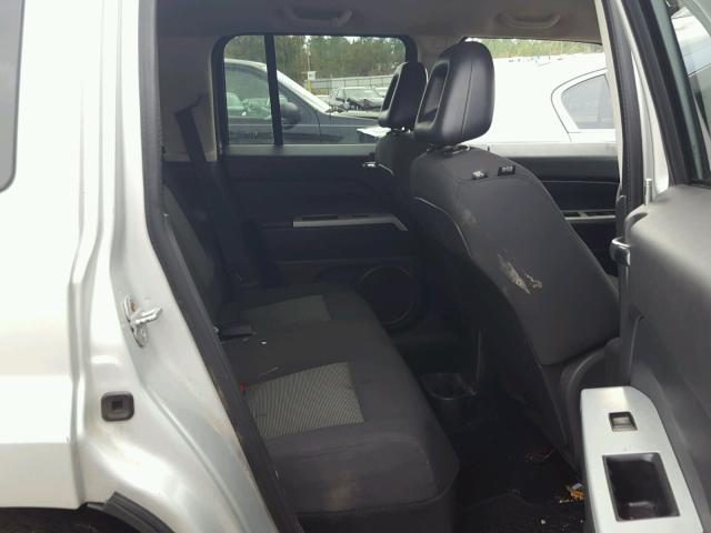 1J8FT28W58D707761 - 2008 JEEP PATRIOT SP SILVER photo 6