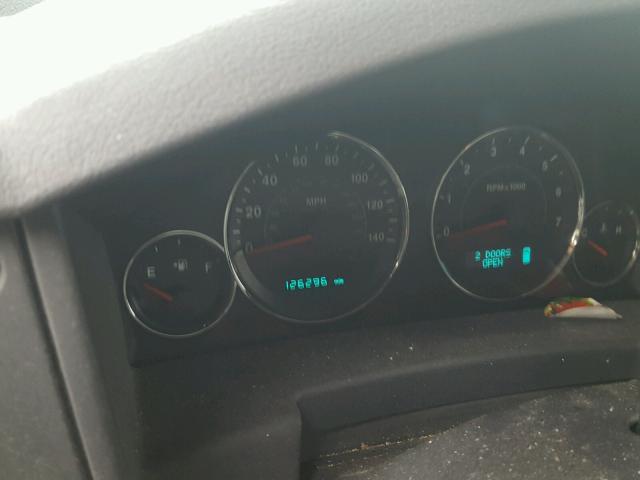 1J8HG48K17C686045 - 2007 JEEP COMMANDER WHITE photo 8