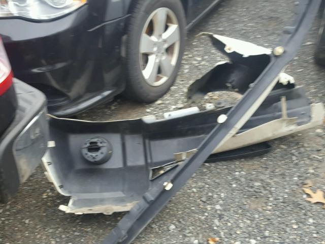 1J8HG48K17C686045 - 2007 JEEP COMMANDER WHITE photo 9