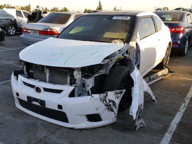 JTKJF5C7XC3027825 - 2012 TOYOTA SCION TC 白色 照片 2