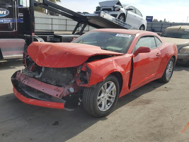 2G1FE1E31E9221861 - 2014 CHEVROLET CAMARO LS RED photo 2