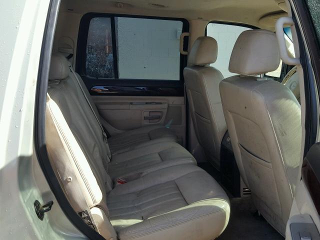 5LMEU68H83ZJ00637 - 2003 LINCOLN AVIATOR 银色 照片 6