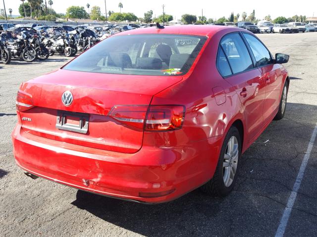 3VW2K7AJ5FM352884 - 2015 VOLKSWAGEN JETTA BASE RED photo 4