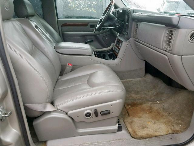 1GYEK63N14R186718 - 2004 CADILLAC ESCALADE L SILVER photo 5