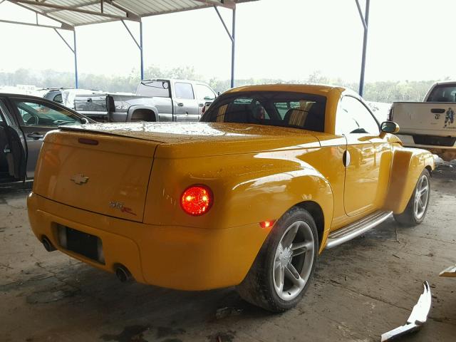 1GCES14P14B108523 - 2004 CHEVROLET SSR 黄色 照片 4