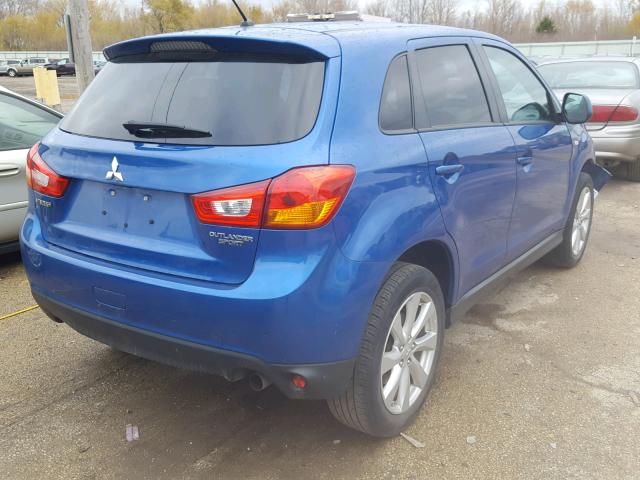 4A4AP3AU8FE008936 - 2015 MITSUBISHI OUTLANDER BLUE photo 4