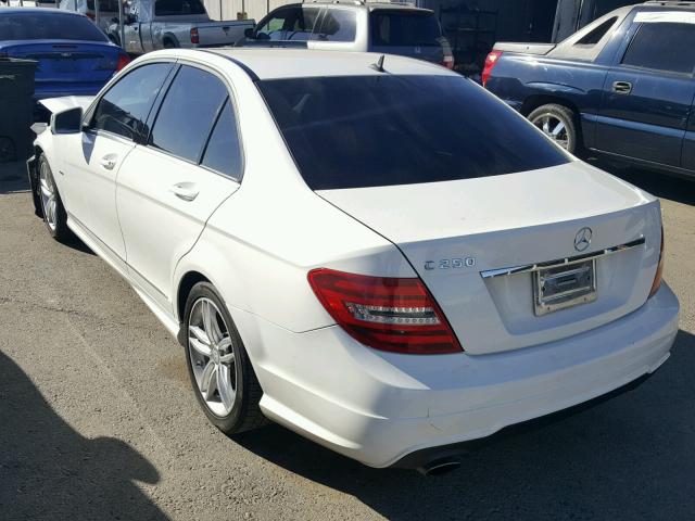 WDDGF4HB5CR212974 - 2012 MERCEDES-BENZ C 250 WHITE photo 3