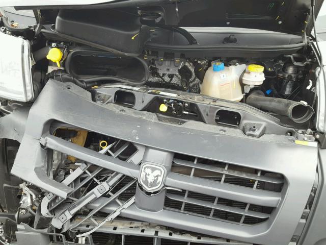 3C6TRVAG2JE111645 - 2018 RAM PROMASTER 灰色 照片 7