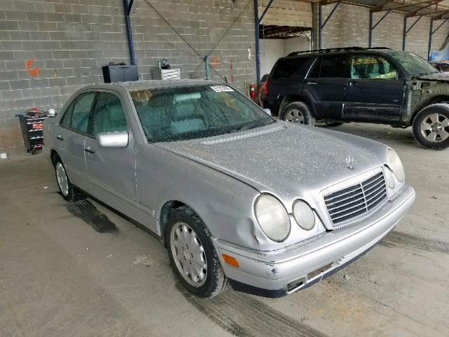 WDBJF65FXWA558250 - 1998 MERCEDES-BENZ E 320 SILVER photo 1