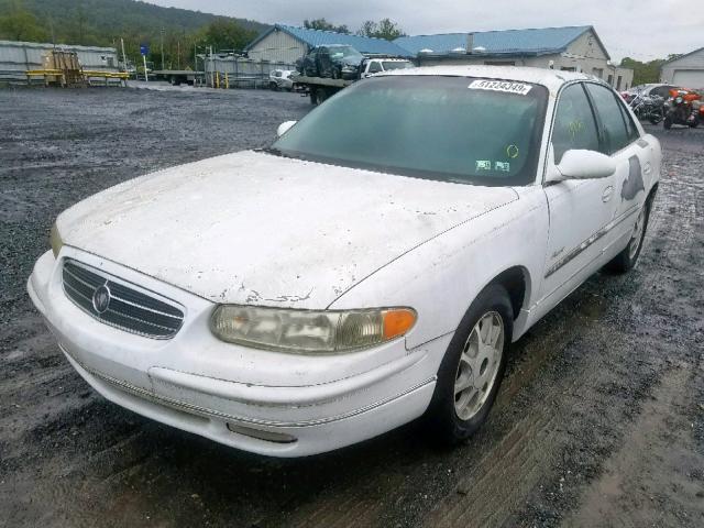 2G4WB52K6W1416448 - 1998 BUICK REGAL LS WHITE photo 2