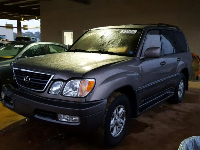 JT6HT00WXX0047116 - 1999 LEXUS LX 470 GRAY photo 2