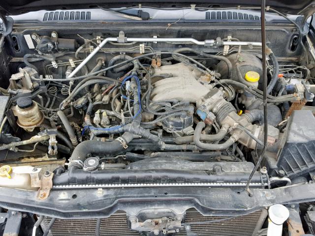 1N6ED29Y62C363951 - 2002 NISSAN FRONTIER C SILVER photo 7