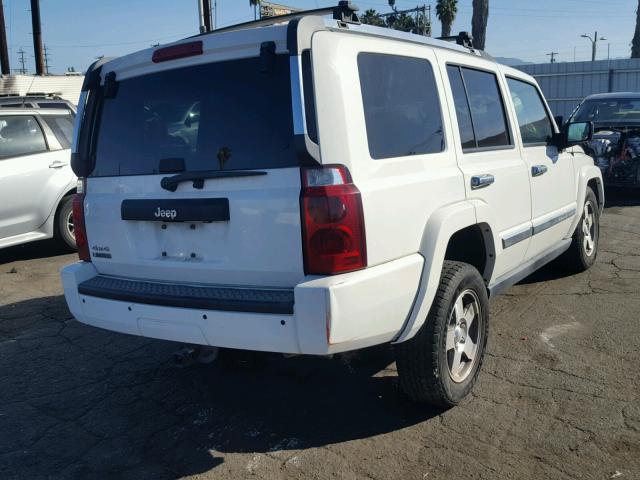 1J4RG4GKXAC130458 - 2010 JEEP COMMANDER WHITE photo 4