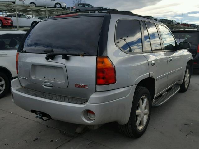 1GKDT13S182234082 - 2008 GMC ENVOY SILVER photo 4