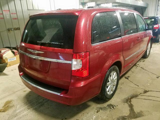 2C4RC1BGXFR637667 - 2015 CHRYSLER TOWN & COU RED photo 4
