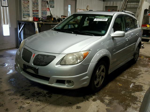 5Y2SL65886Z445821 - 2006 PONTIAC VIBE SILVER photo 2