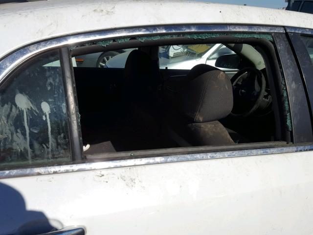 1G1ZC5E00CF196651 - 2012 CHEVROLET MALIBU 1LT WHITE photo 9