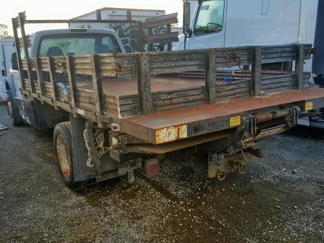 1FDAF57R78EB91365 - 2008 FORD F550 SUPER WHITE photo 3