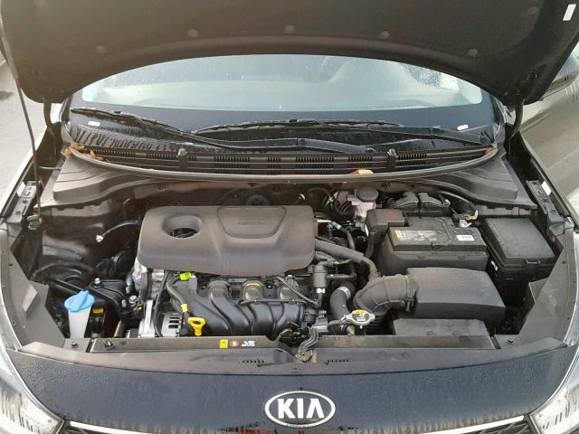 3KPA24AB9KE158465 - 2019 KIA RIO S BLACK photo 7