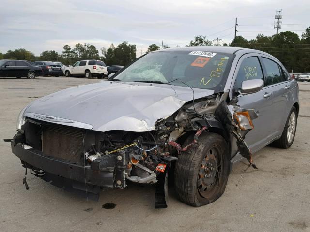 1C3CCBAB1DN560347 - 2013 CHRYSLER 200 LX SILVER photo 2