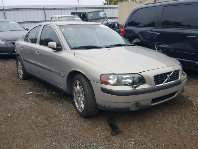 YV1RH59H742369450 - 2004 VOLVO S60 2.5T TAN photo 1