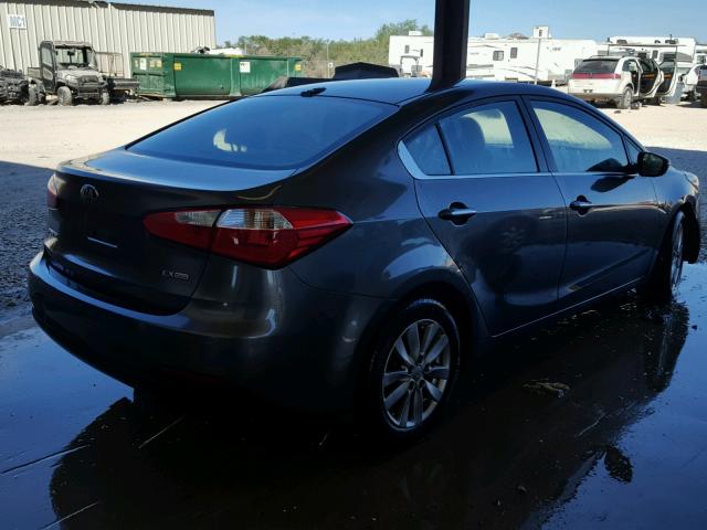 KNAFX4A81E5112914 - 2014 KIA FORTE EX SILVER photo 4