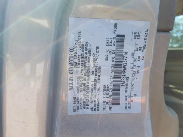 1FAFP34N96W257716 - 2006 FORD FOCUS ZX4 GOLD photo 10